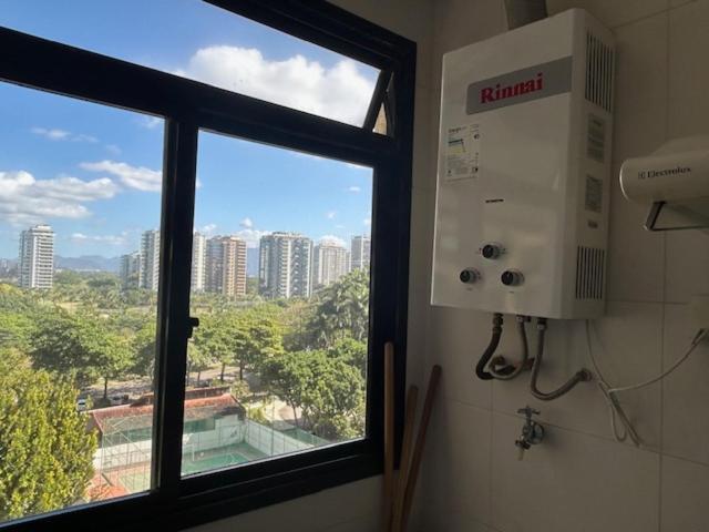 Lindo Apto No Barrabela, Todo Equipado, Com Arcondicionados Split Novos No Quarto E Na Sala, Limpissimo, Cheiroso, Novinho, Condominio Em Frente A Praia, Com Piscina Aquecida, Sauna, Quadra, Academia, Lavanderia, Salao De Beleza, Restaurantes, Mercad Rio de Janeiro Extérieur photo